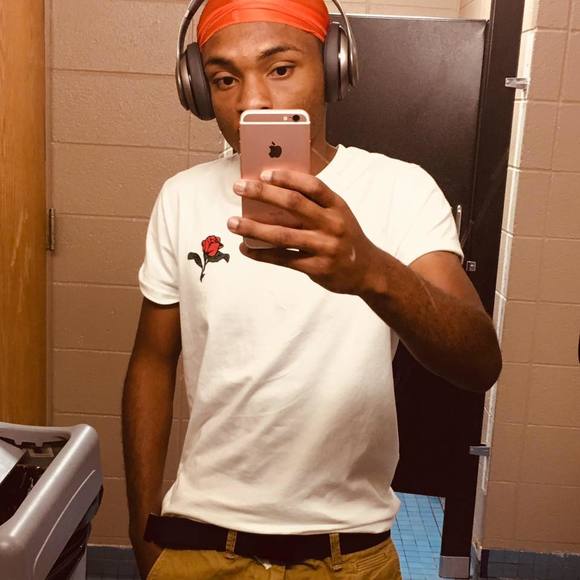 Meet your Posher, Jackson - Picture 1 of 1